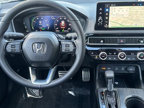 Used 2025 Honda Civic Sport image 14