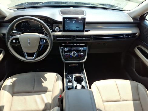 Certified 2022 Lincoln Corsair AWD w/ Premium Package image 13