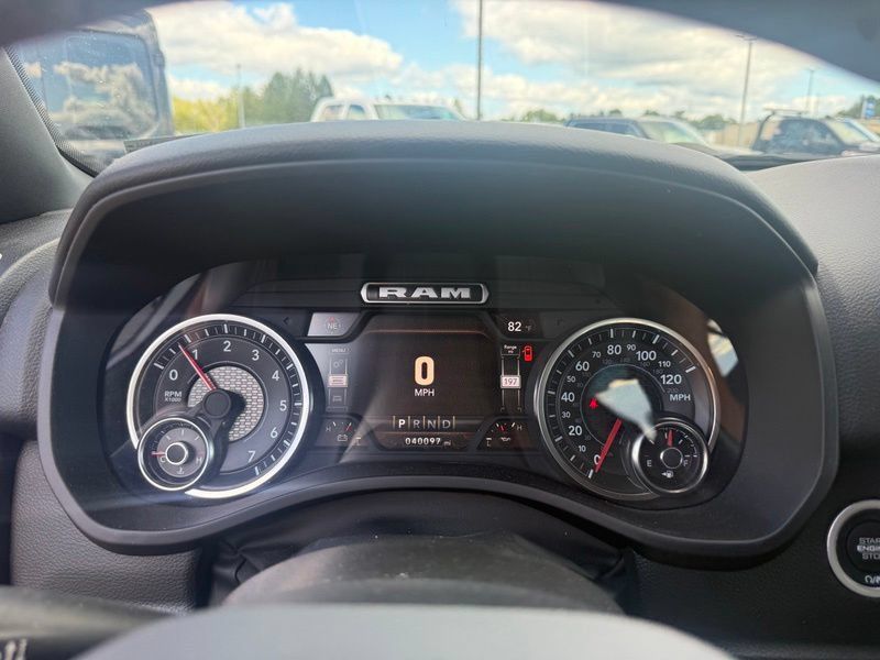 Used 2023 RAM 1500 Big Horn AWD/4WD image 7