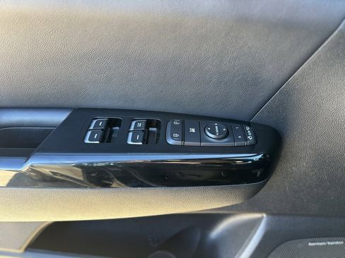 Used 2021 Kia Sportage SX image 31