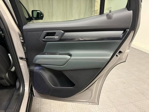 New 2026 GMC Terrain AT4 w/ Convenience Package III image 18