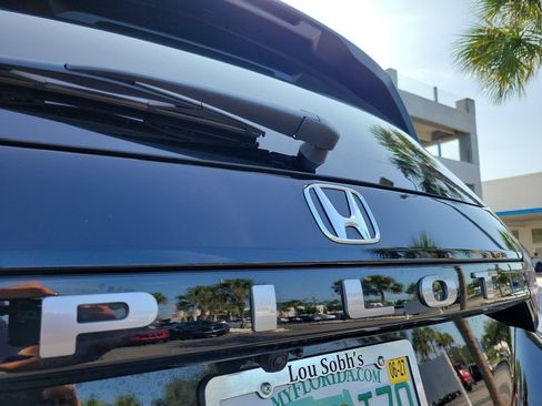 Used 2026 Honda Pilot EX-L image 14
