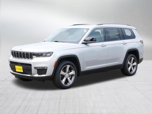 Used 2021 Jeep Grand Cherokee L Limited AWD/4WD image 3