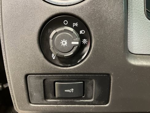 Used 2014 Ford F150 XLT w/ Equipment Group 302A Luxury image 14