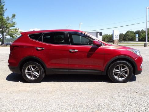 Used 2017 Hyundai Santa Fe Sport AWD/4WD image 5