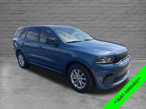 Used 2025 Dodge Durango GT RWD image 1
