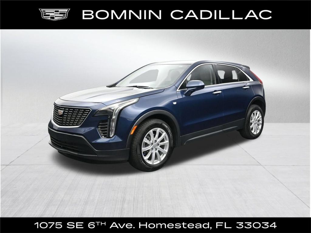Certified 2021 Cadillac XT4 Luxury w/ Driver Awareness Package FWD image 1