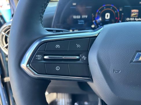 Used 2026 Chevrolet Equinox LT w/ Safety and Technology Package image 30