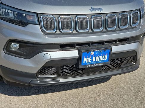 Used 2022 Jeep Compass Latitude w/ Convenience Group AWD/4WD image 9