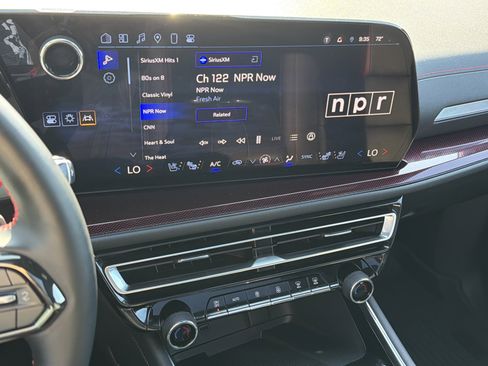 Used 2024 Chevrolet Traverse RS w/ LPO, Floor Liner Package image 23