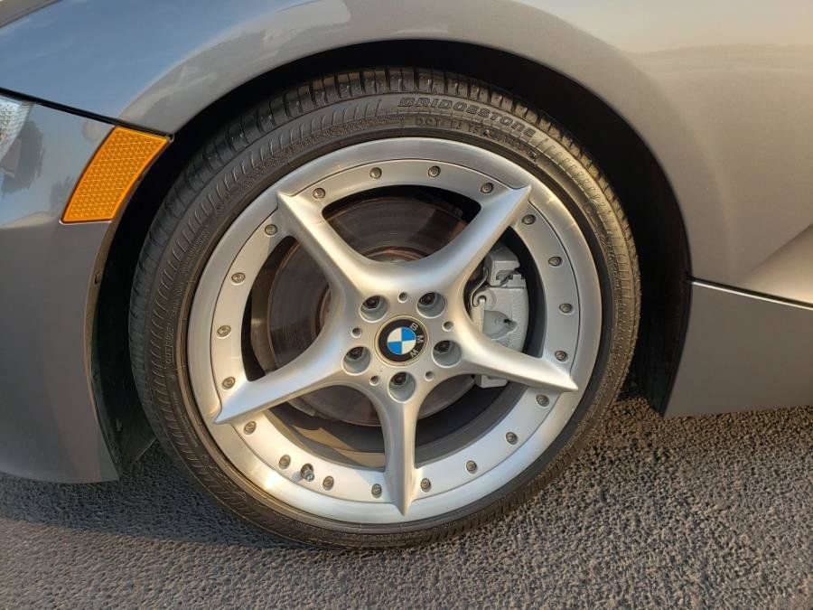 Used 2008 BMW Z4 3.0si RWD image 46