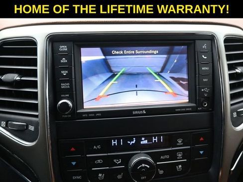 Used 2012 Jeep Grand Cherokee Overland Summit image 21