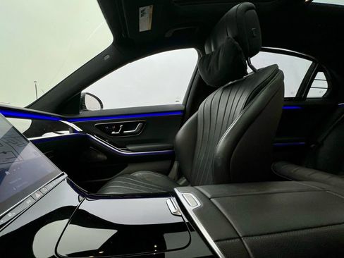 Used 2022 Mercedes-Benz S 500 4MATIC image 14