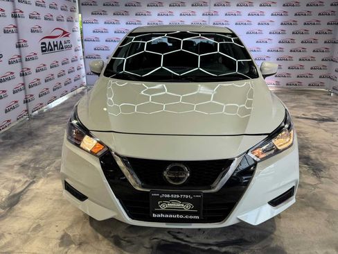 Used 2022 Nissan Versa SV FWD image 48