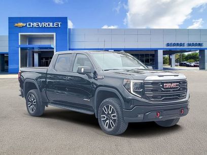 Certified 2024 GMC Sierra 1500 AT4 w/ AT4 Premium Package