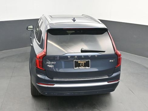 New 2026 Volvo XC90 B6 Plus w/ Protection Package Premier AWD/4WD image 25