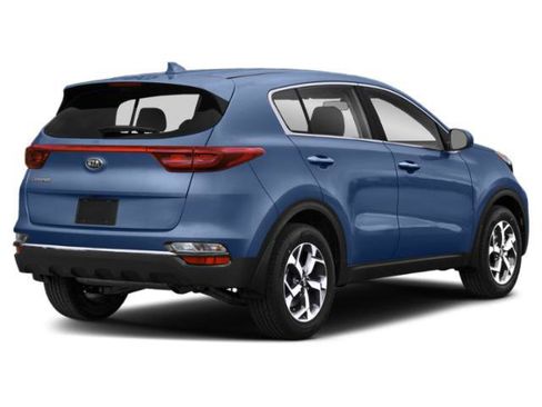 Certified 2022 Kia Sportage LX FWD image 2
