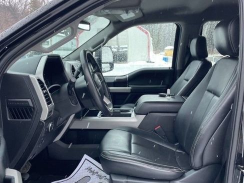 Used 2020 Ford F350 Lariat image 6