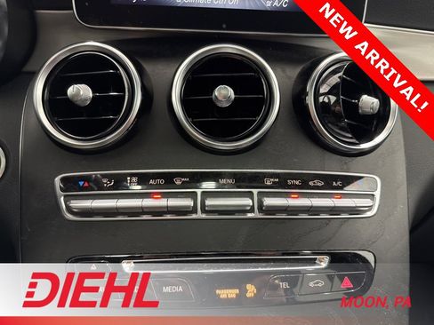 Used 2019 Mercedes-Benz GLC 300 GLC 300 image 32