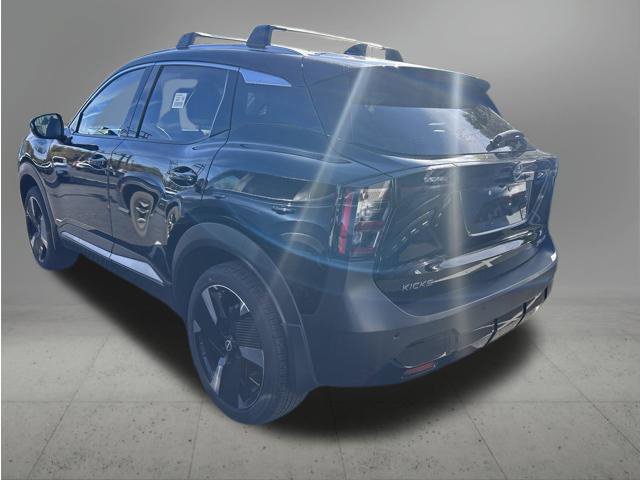 Used 2026 Nissan Kicks SR w/ Cold Weather Package AWD/4WD image 6