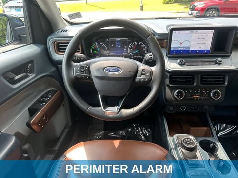 Used 2024 Ford Maverick Lariat FWD image 18