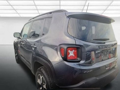 Used 2022 Jeep Renegade Trailhawk AWD/4WD image 2
