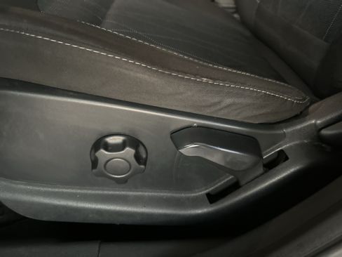 Used 2021 Ford EcoSport SE w/ SE Convenience Package AWD/4WD image 12