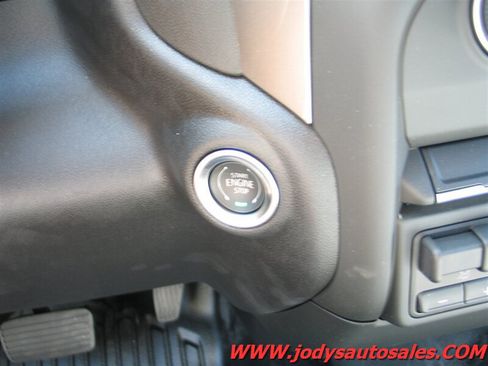Used 2024 Chevrolet Silverado 2500 W/T w/ WT Fleet Convenience Package AWD/4WD image 14