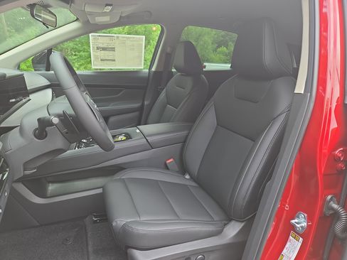 New 2025 Nissan Murano SV image 11