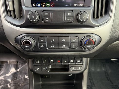 Used 2020 Chevrolet Colorado ZR2 image 23