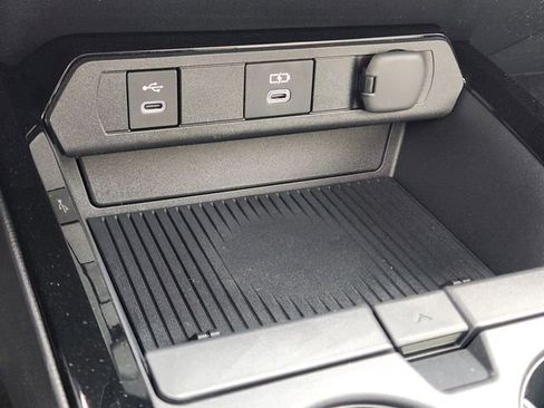 New 2026 Toyota Prius XLE image 26