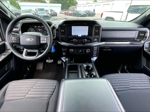Used 2021 Ford F150 XL w/ STX Appearance Package RWD image 7
