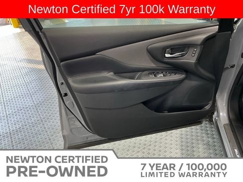 Used 2024 Nissan Murano SL FWD image 40