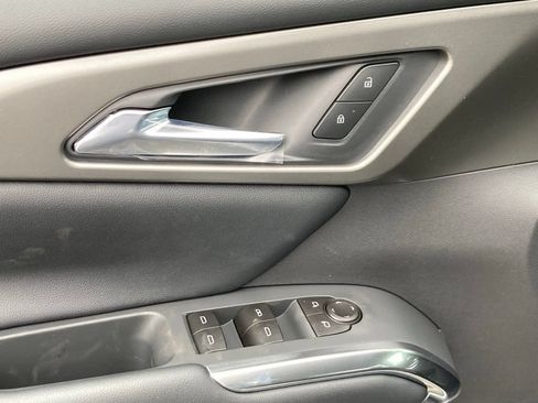 New 2026 Chevrolet Traverse LT w/ Driver Confidence Package FWD image 14