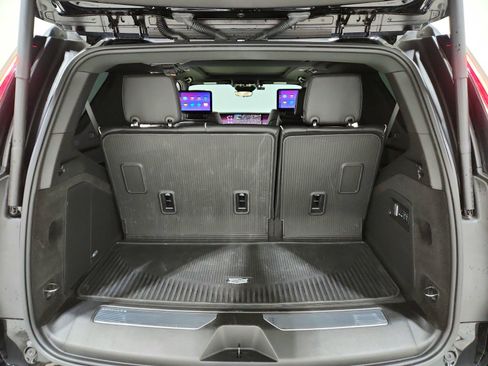 Used 2025 Cadillac Escalade Premium Luxury w/ Touring Package image 27