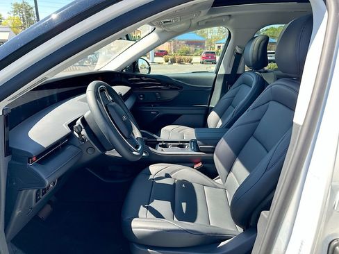 New 2026 Lincoln Nautilus Premier w/ Equipment Group 102A image 8