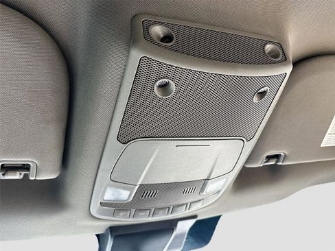 Used 2021 Ford F350 XLT image 24