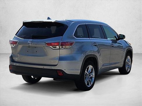 Used 2015 Toyota Highlander Limited FWD image 5