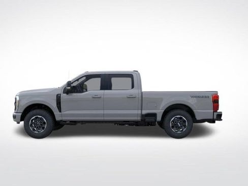 New 2026 Ford F250 XLT w/ XLT Premium Package AWD/4WD image 5