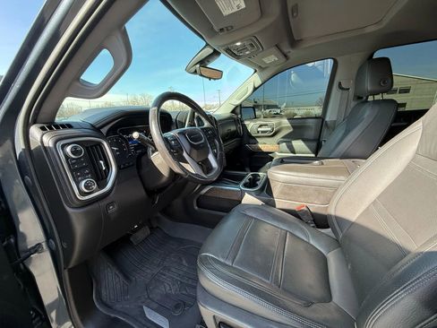 Used 2021 GMC Sierra 1500 Denali w/ Denali Ultimate Package AWD/4WD image 10