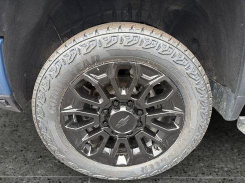 Certified 2025 Chevrolet Silverado 2500 High Country w/ Technology Package AWD/4WD image 14
