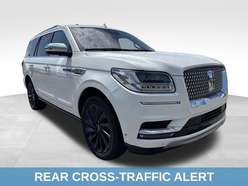 Used 2020 Lincoln Navigator Black Label w/ Cargo Convenience Package AWD/4WD image 10