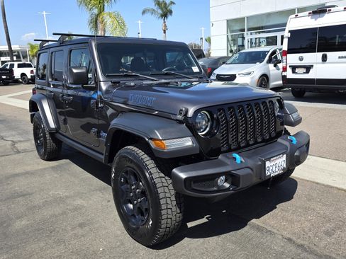 Certified 2023 Jeep Wrangler Unlimited AWD/4WD image 6