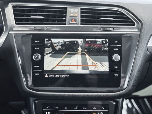 Used 2024 Volkswagen Tiguan Wolfsburg Edition FWD image 40