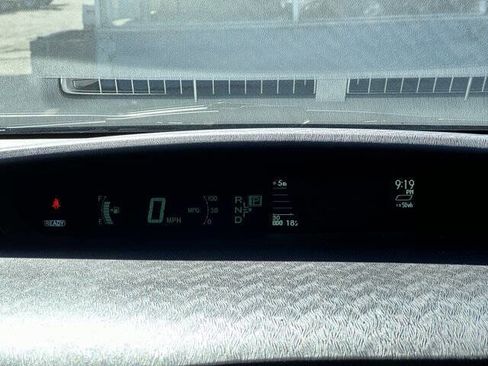 Used 2010 Toyota Prius Five image 14