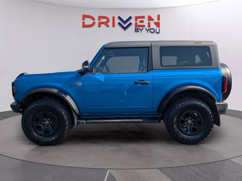 Used 2024 Ford Bronco Wildtrak image 2