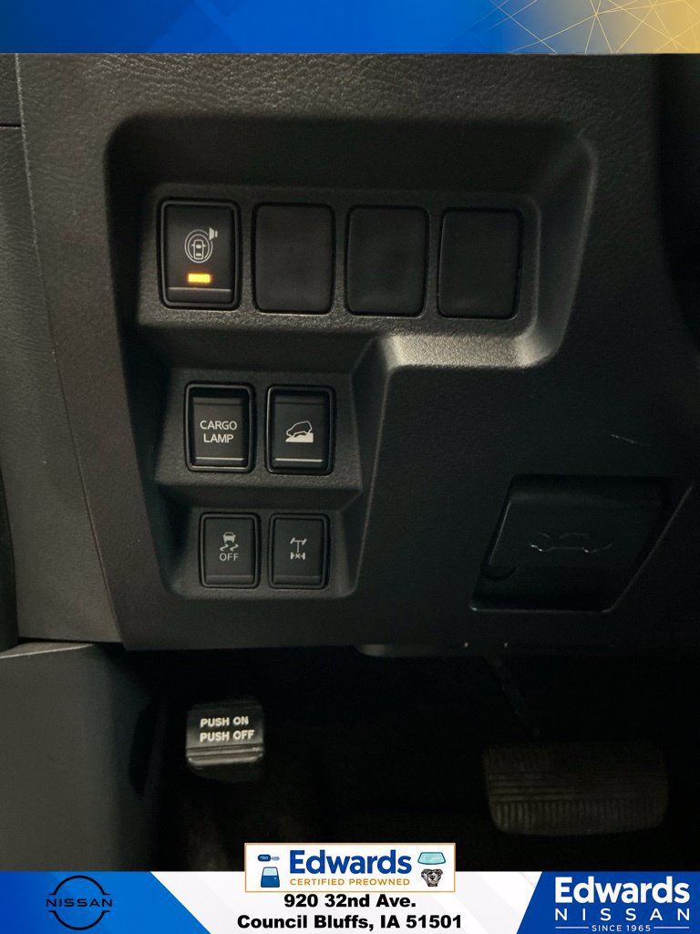Used 2025 Nissan Frontier PRO-4X AWD/4WD image 22