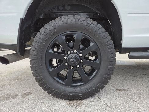 Used 2024 RAM 3500 Laramie w/ Night Edition AWD/4WD image 16