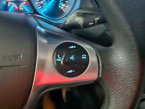 Used 2015 Ford Escape SE w/ Equipment Group 201A AWD/4WD image 37