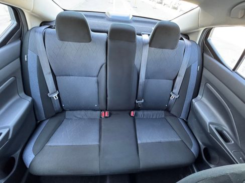 Used 2025 Nissan Versa SV image 37